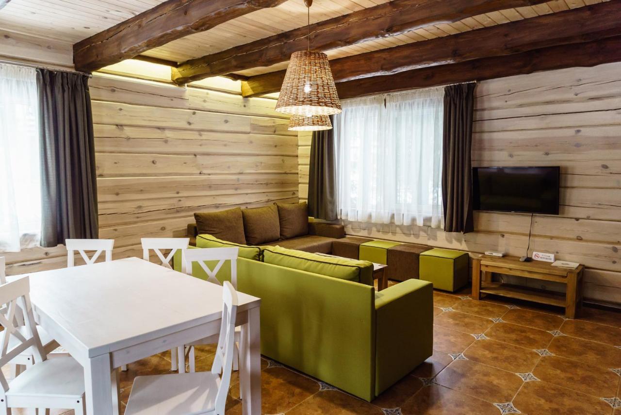 Isloch Park Hotel Rakaw Bagian luar foto